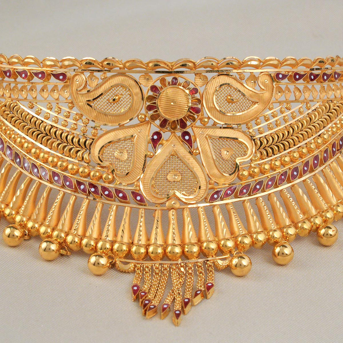 Exquisite Gold Choker