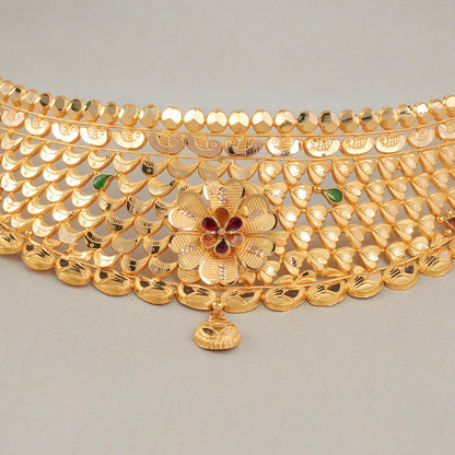 Graceful Gold Choker