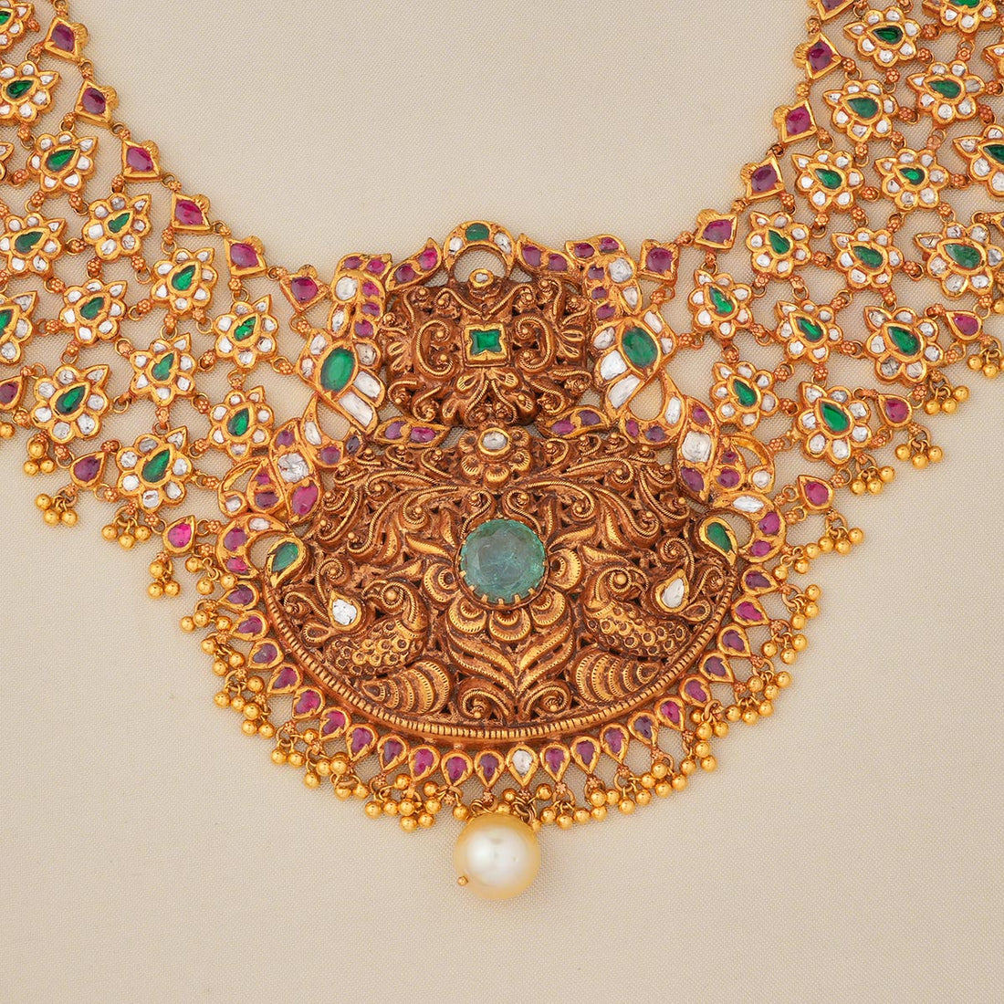 Stunning Look Nagas Short Necklace