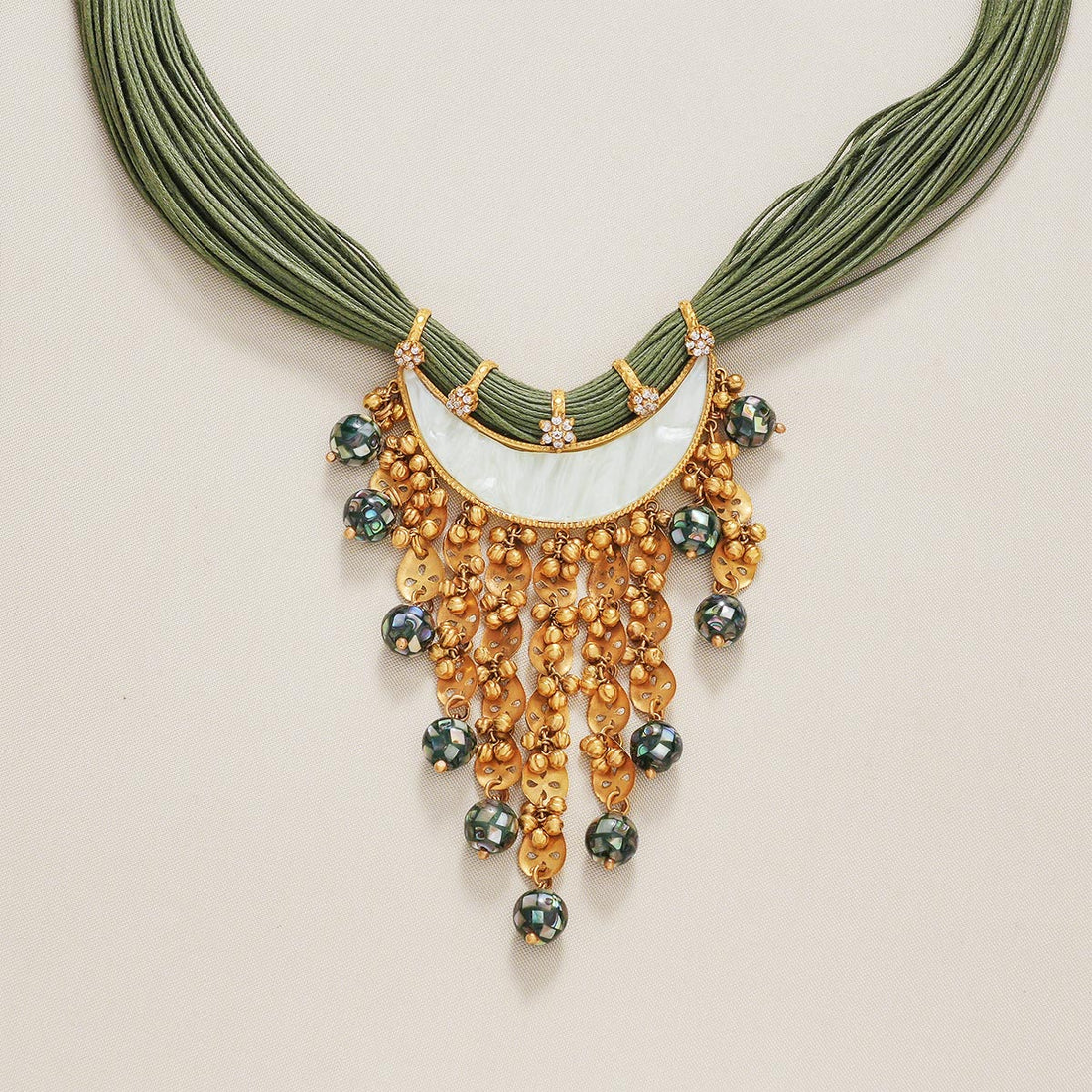 Attractive Green Necklace Set