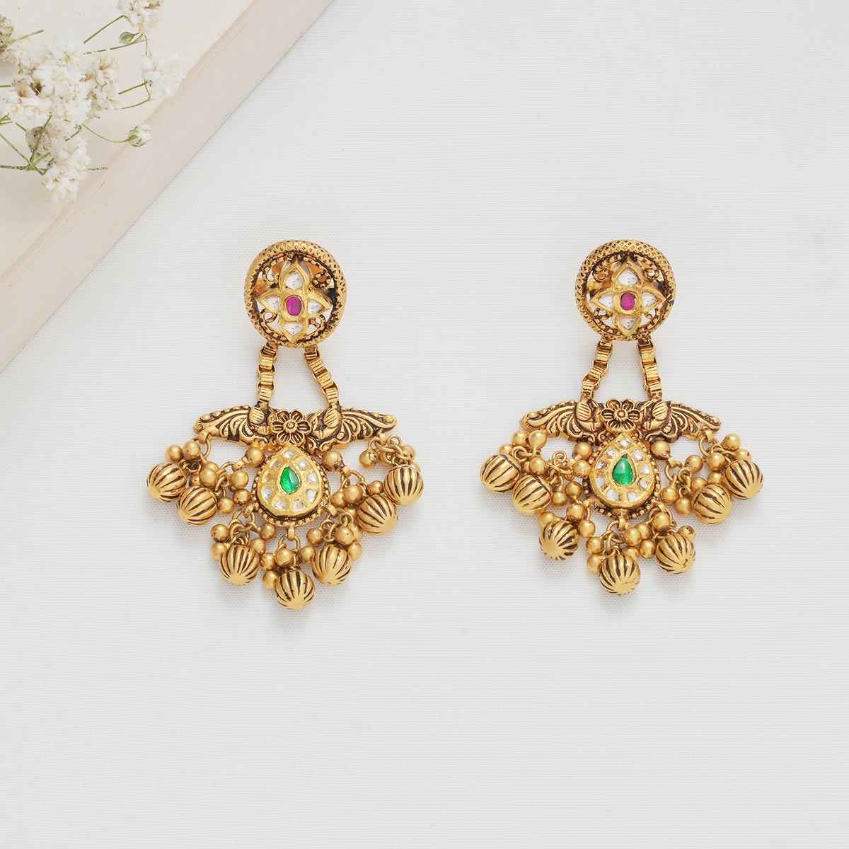 Marvellous Short Necklace Set