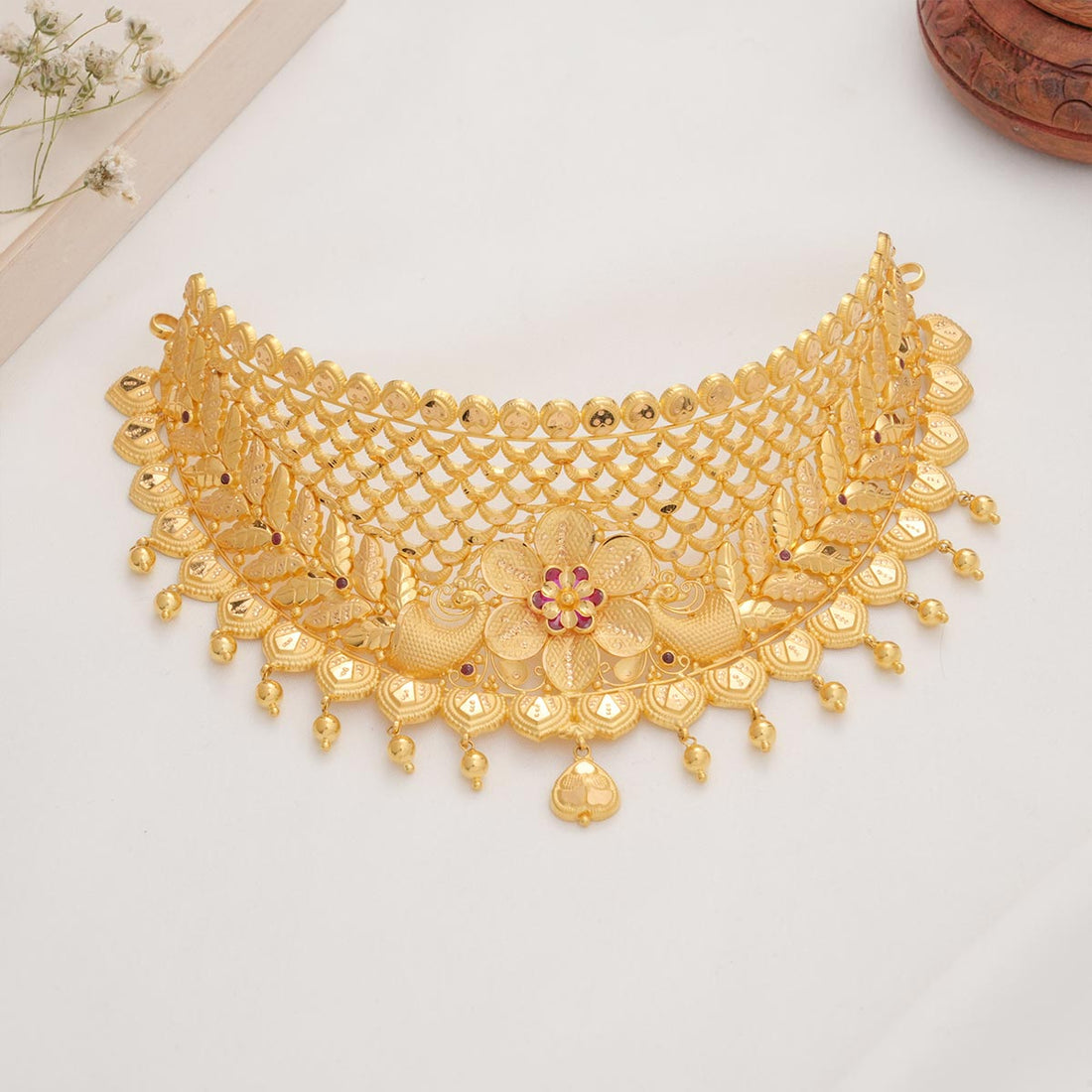 Ishitha Gold Choker