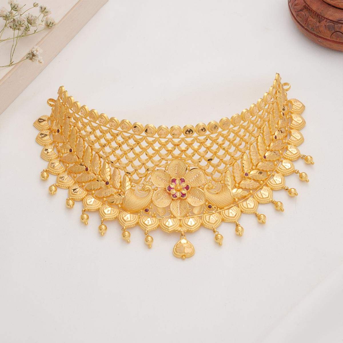 Ishitha Gold Choker