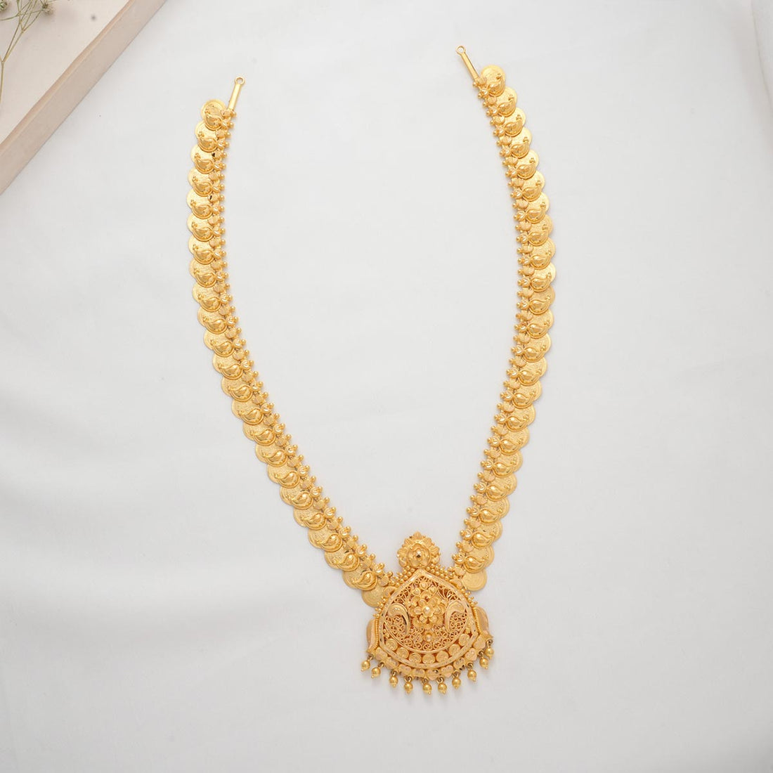Shine Look Long Necklace