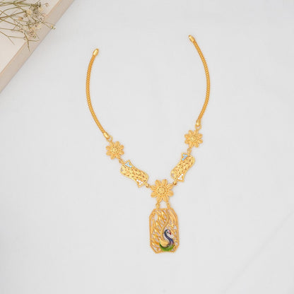 Unique Designed Short Necklace