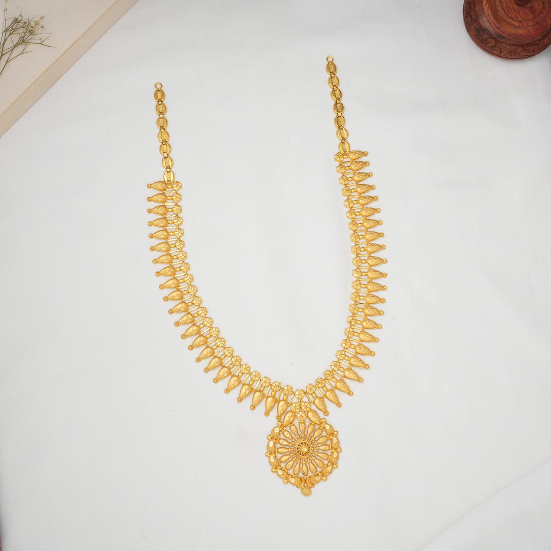 Mullai Mala Long Necklace