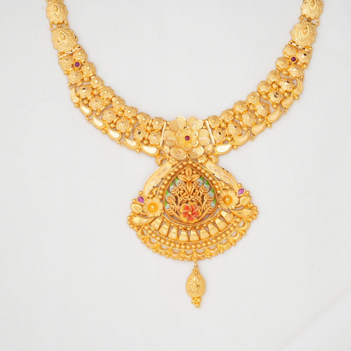Dheebha Short Necklace