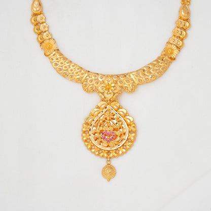 Tharsha Short Necklace