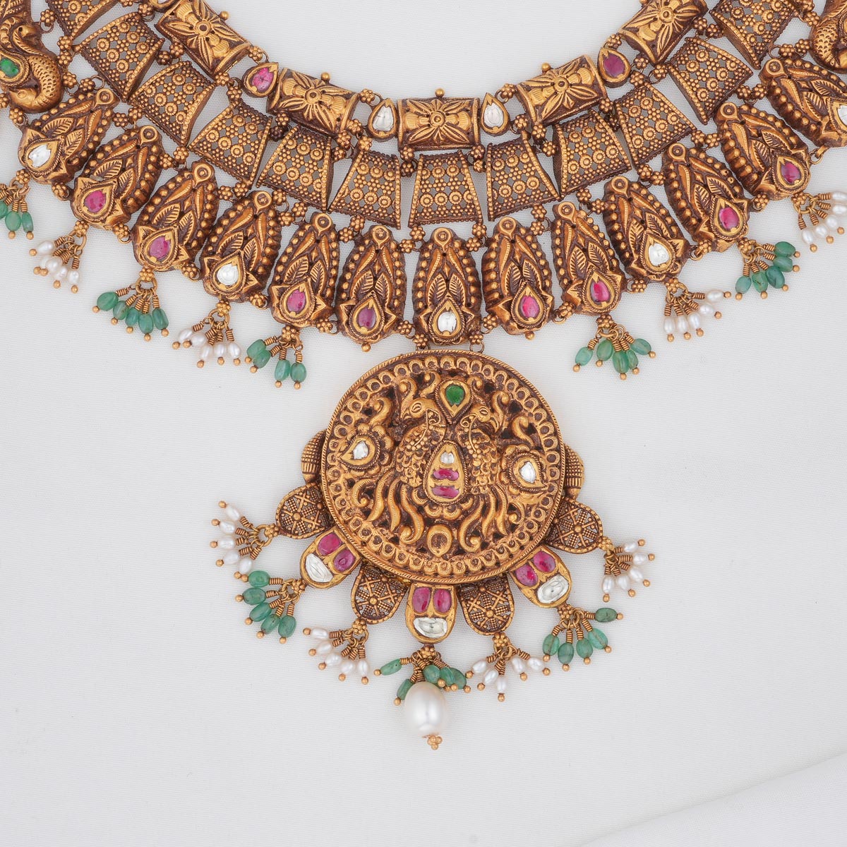 Grand Look Nagas Short Necklace