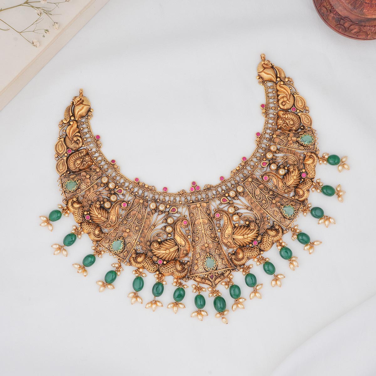 Grandeur Nagas Short Necklace