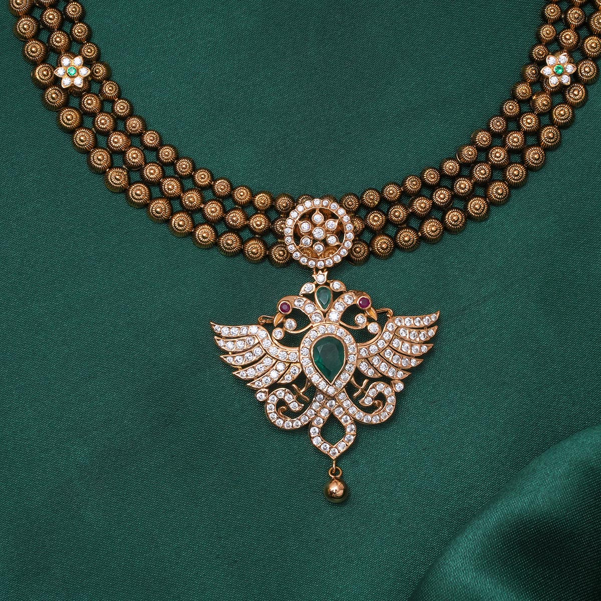 Prakalya Short Necklace