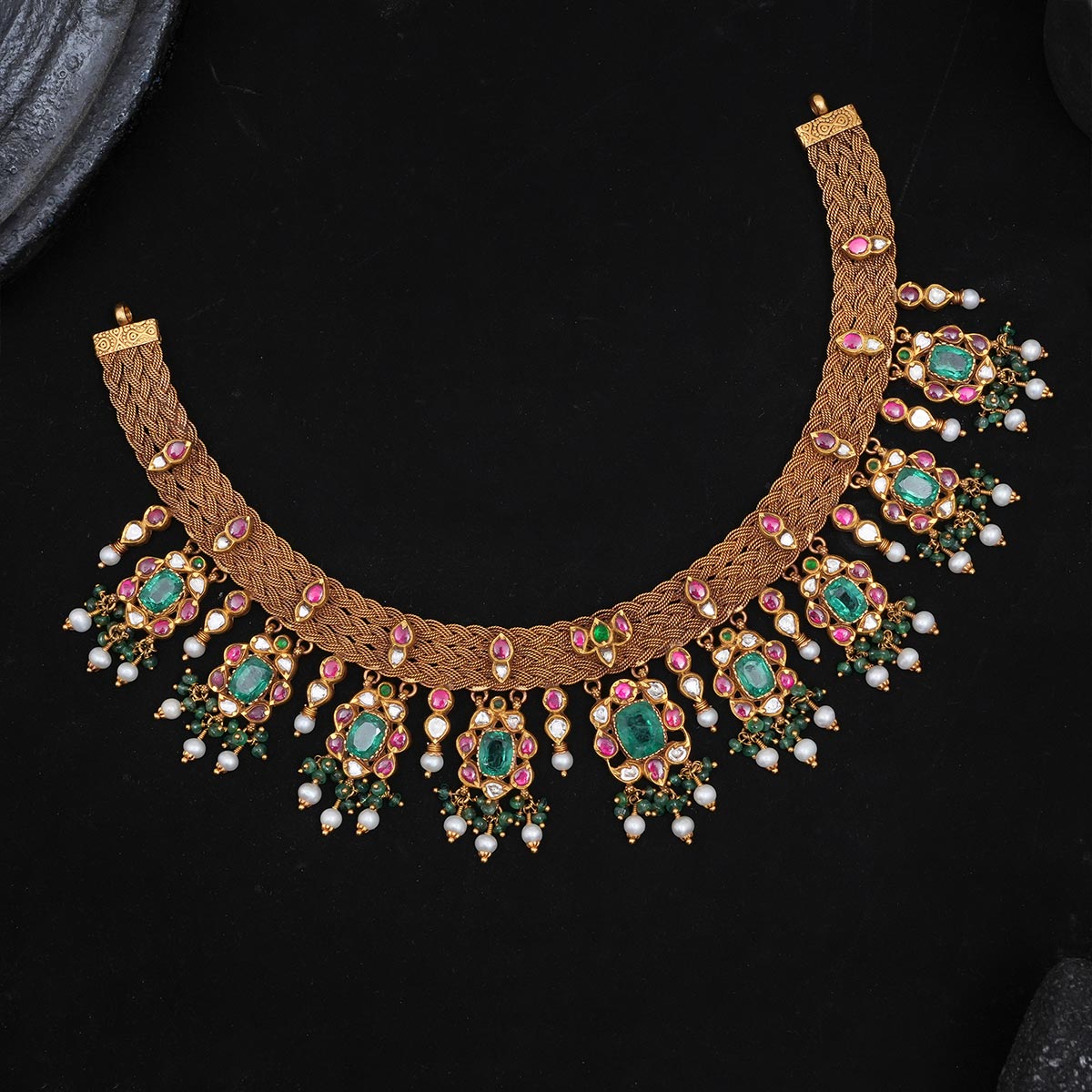 Mesmerizing Antique Short Necklace