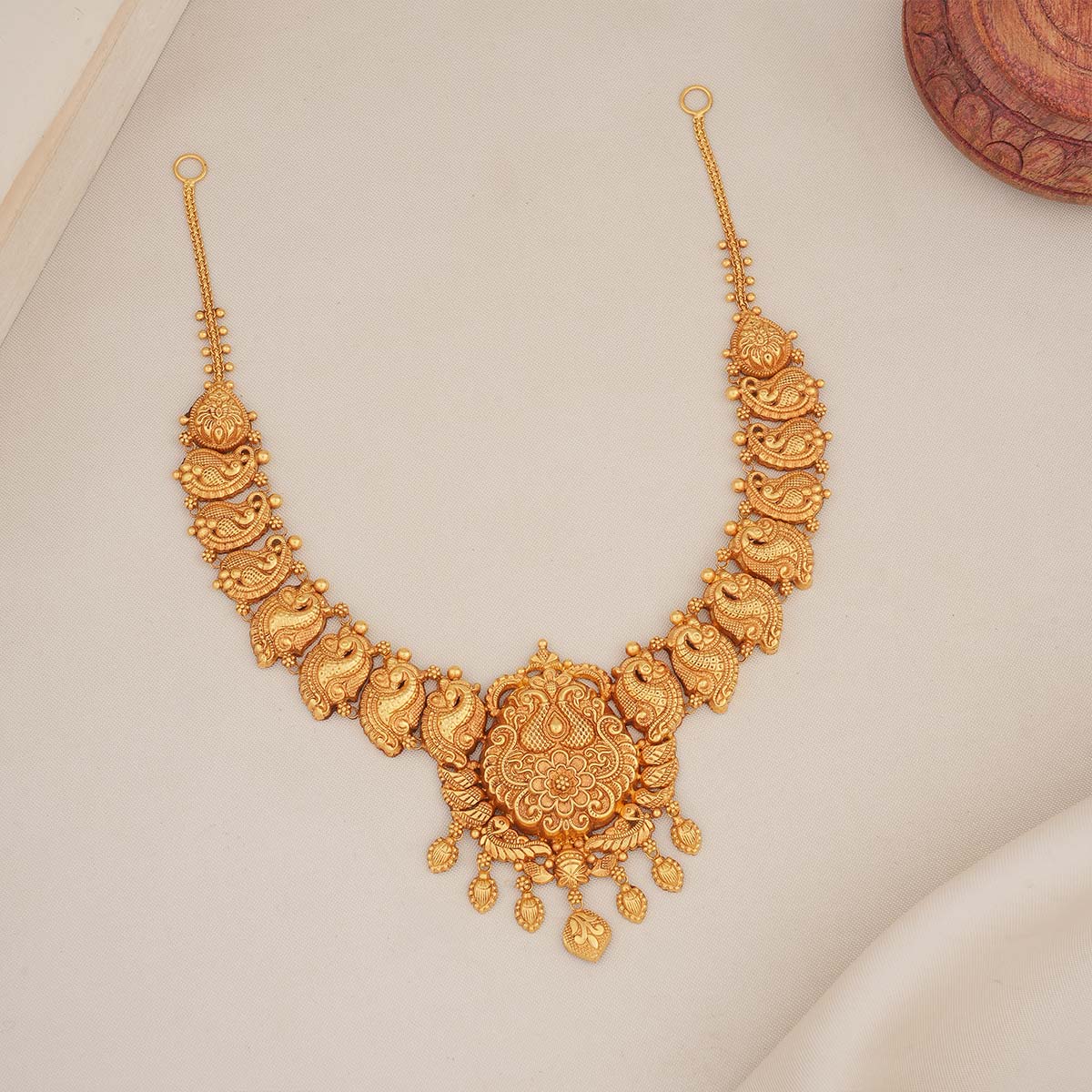 Vishithra Nagas Long &amp; Short Necklace