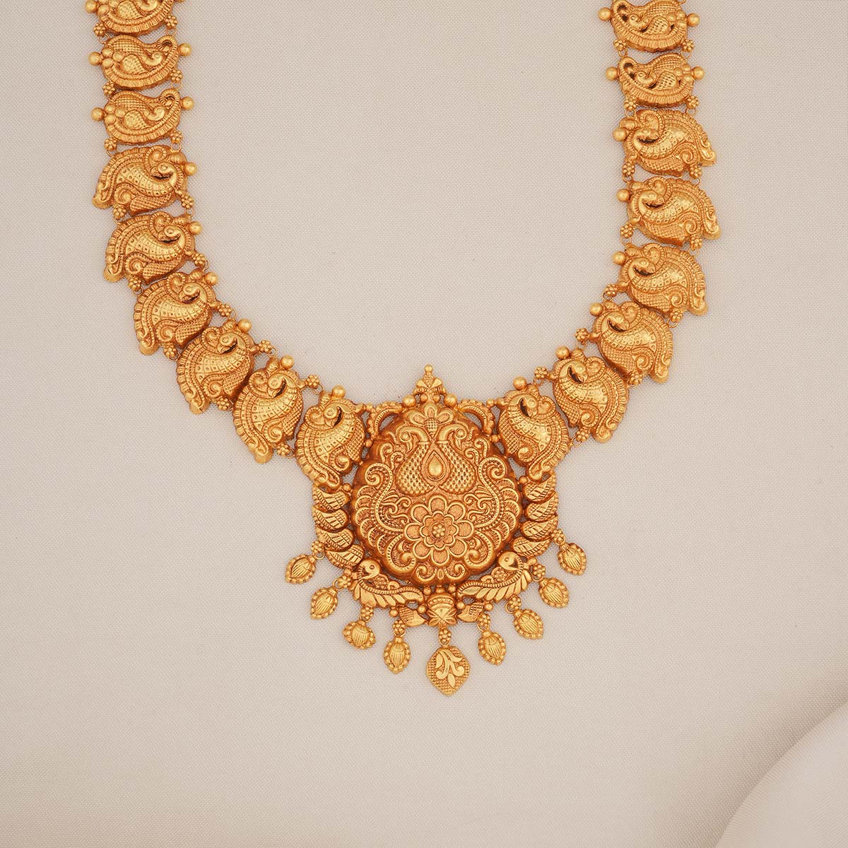 Vishithra Nagas Long &amp; Short Necklace