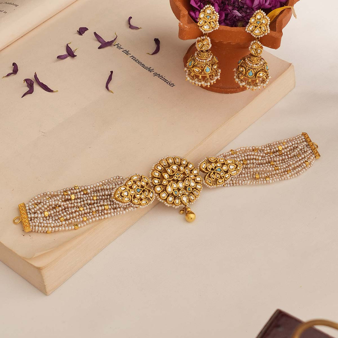 Golden Glow Choker Necklace Set