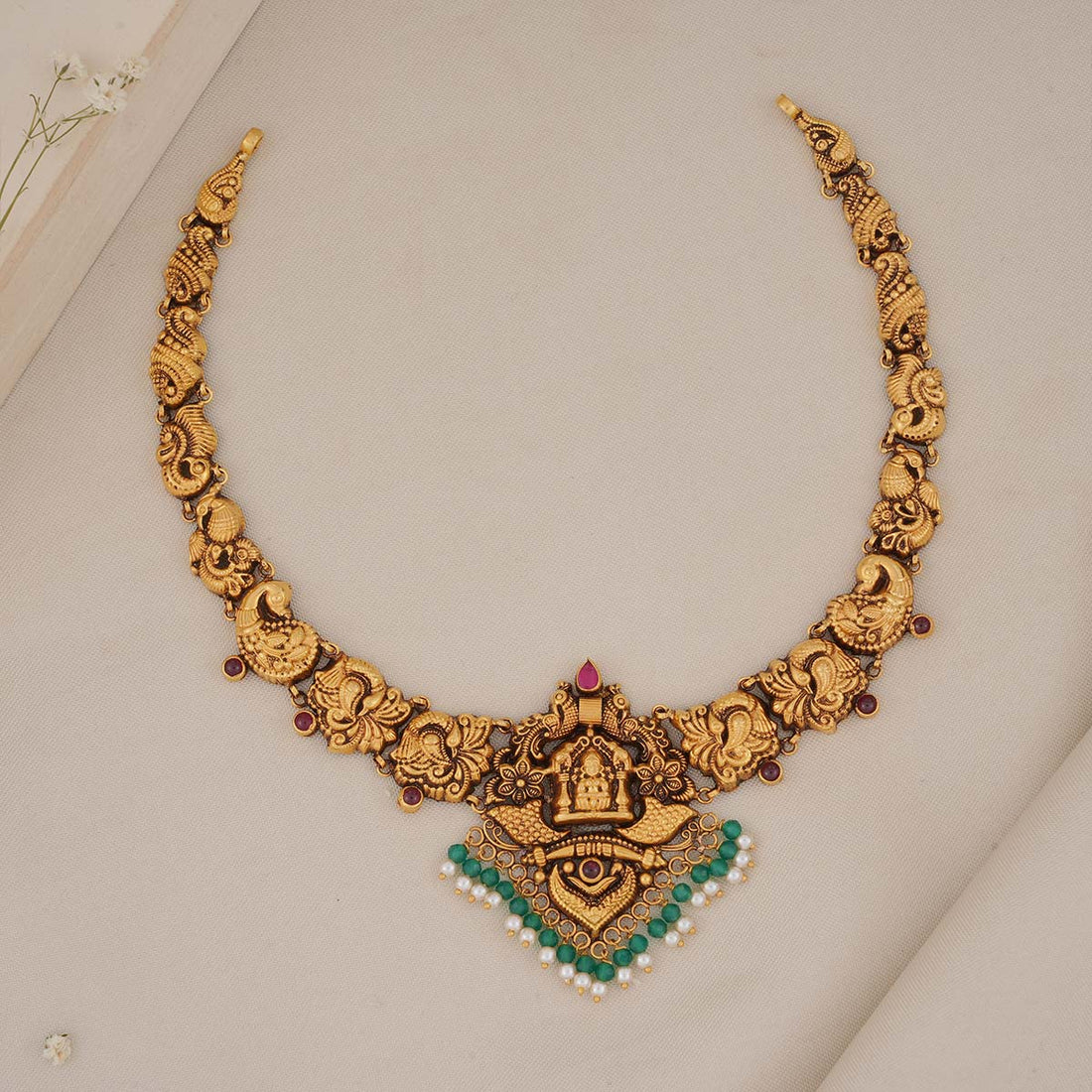 Yamuna Antique Short Necklace
