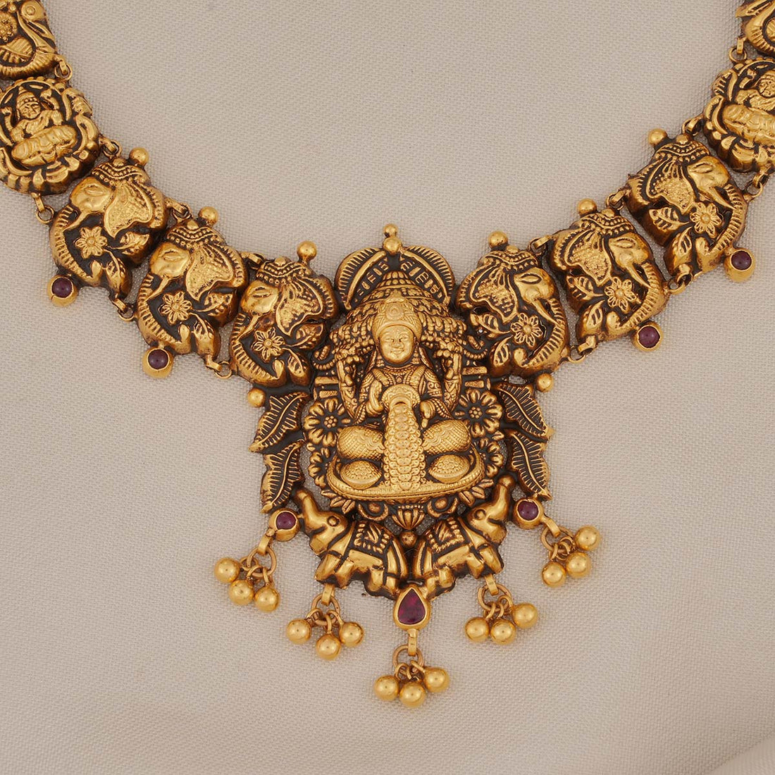 Vithisha Antique Short Necklace
