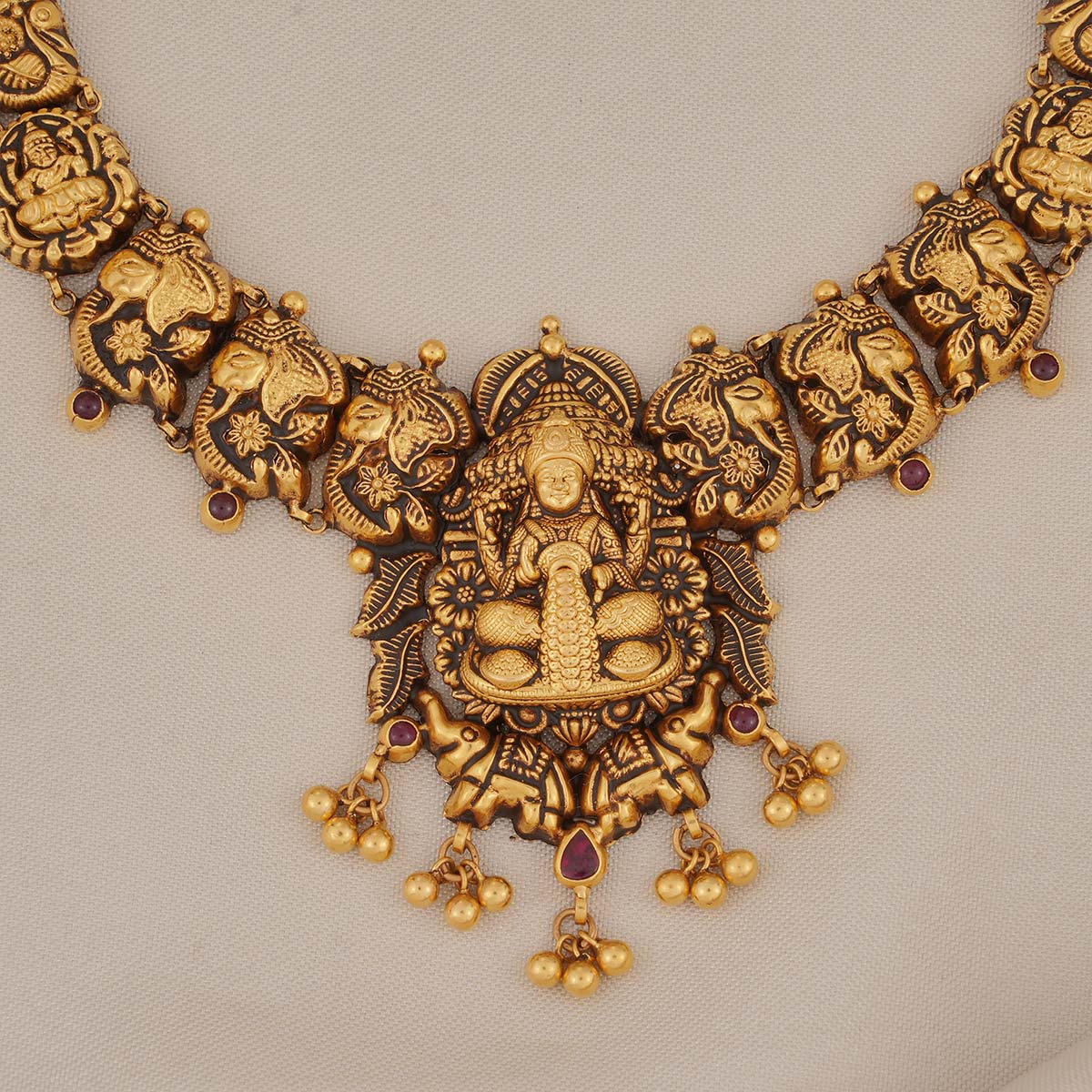 Vithisha Antique Short Necklace