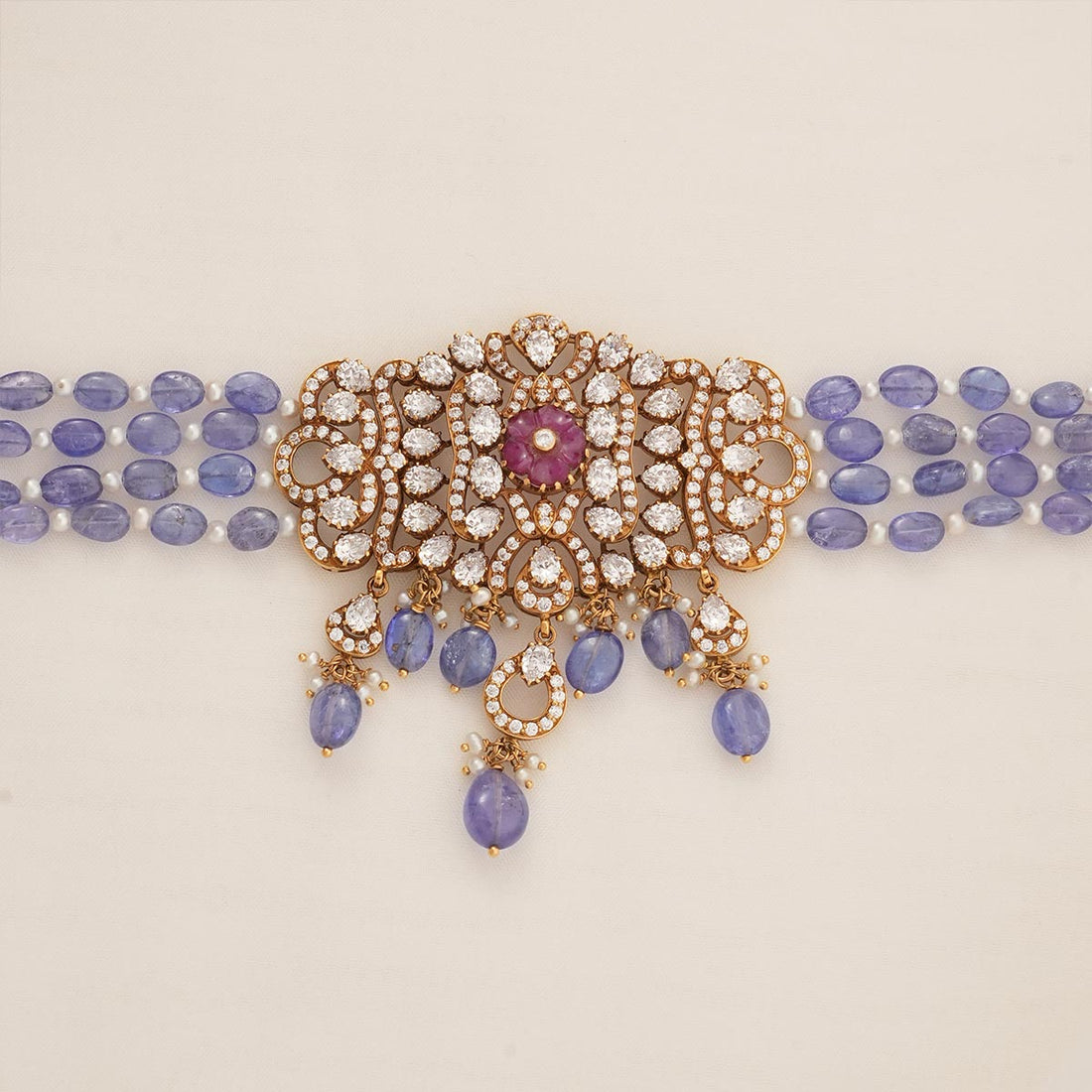 Attractive Antique Victorian Choker