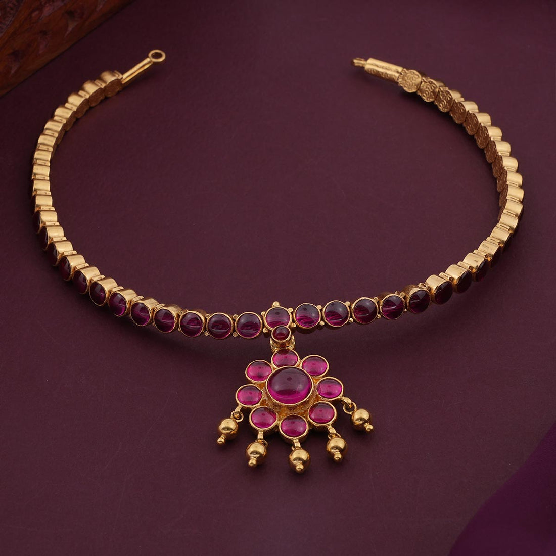 Heritage Antique Attigai Necklace