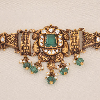 Aarika Antique Choker