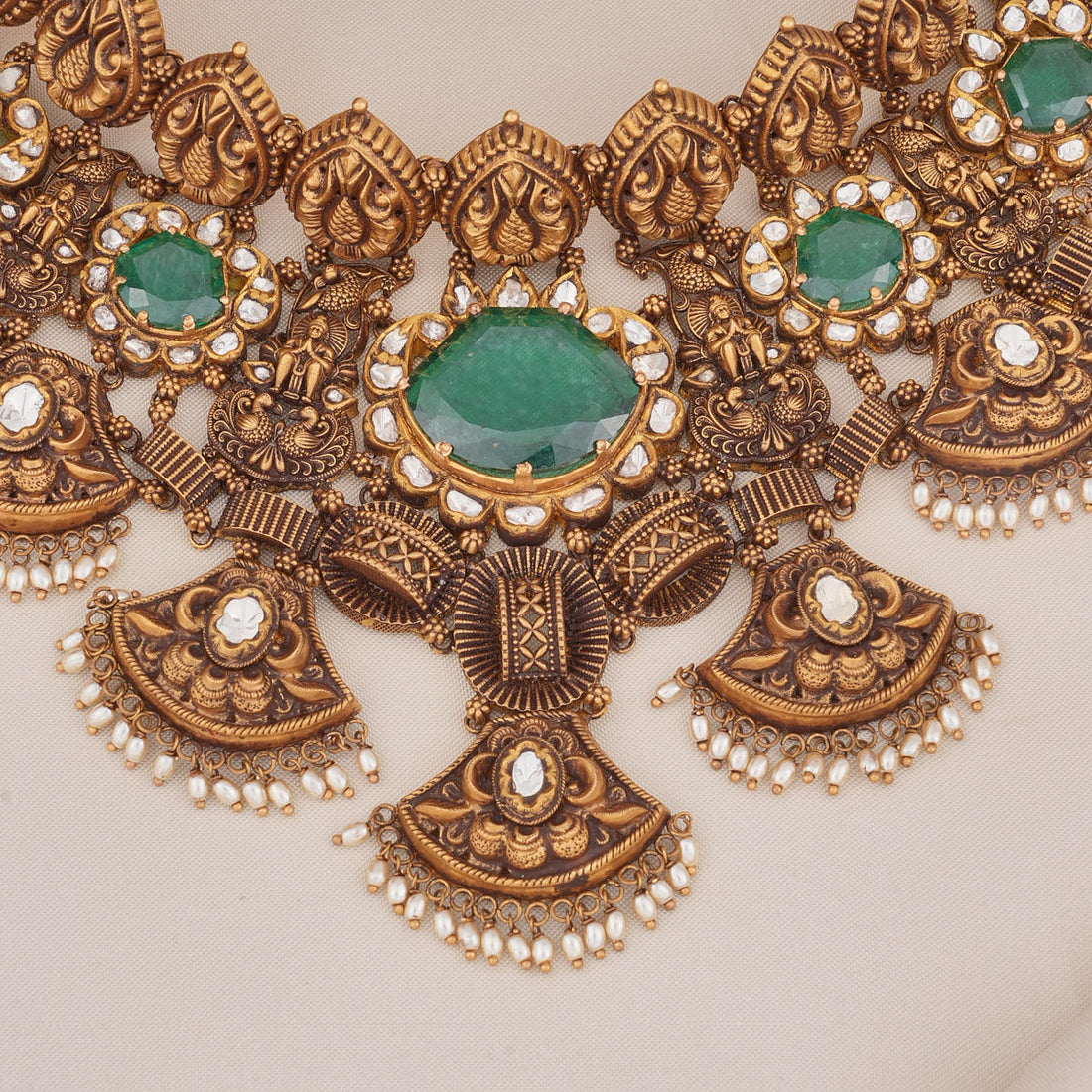 Vintage Charm Antique Short Necklace