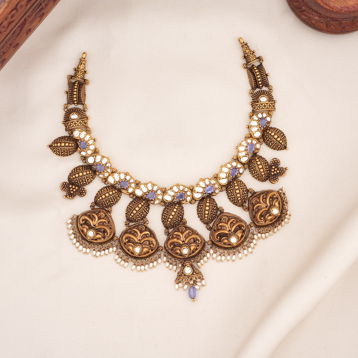 Unique Sithikaa Antique Short Necklace