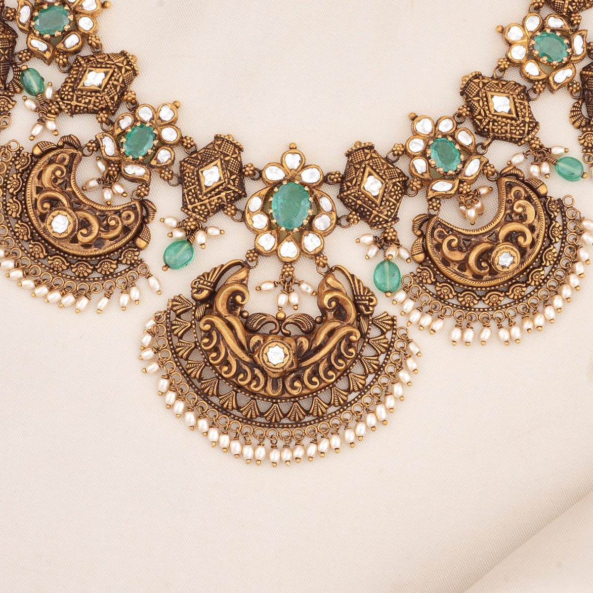 Miraya Antique Short Necklace