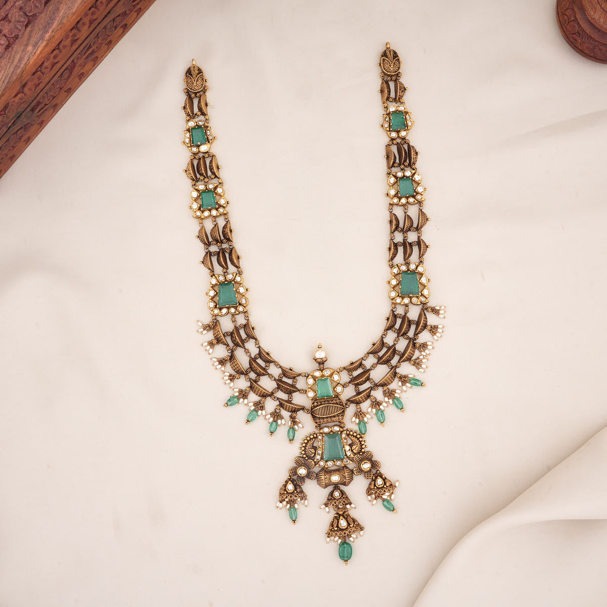 Grandeur Nagas Antique Long Necklace