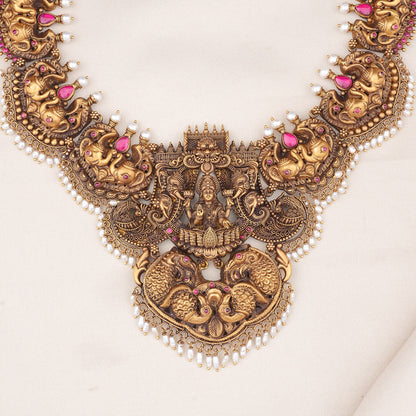 Grand Antique Necklace