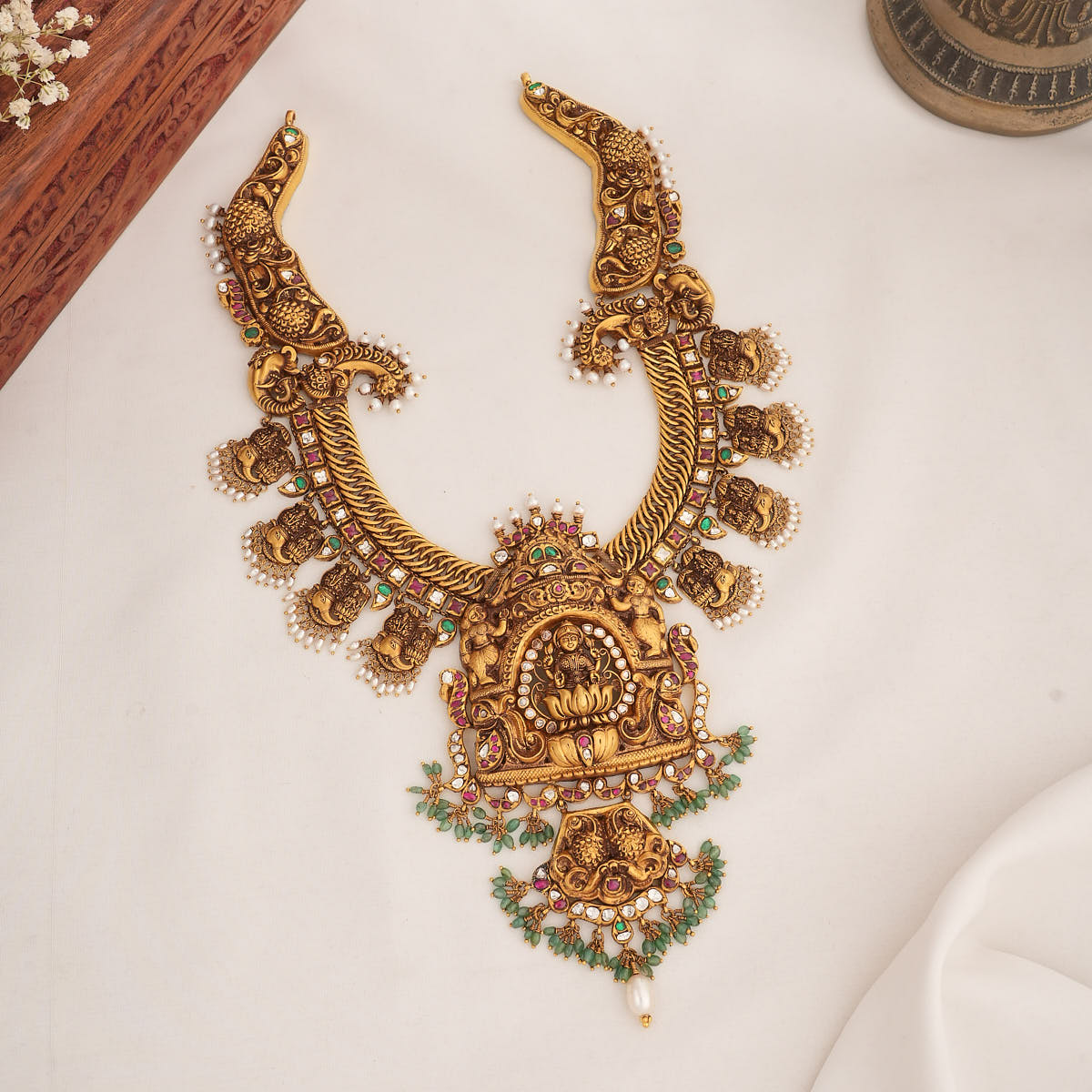 Minthra Nagas Antique Necklace