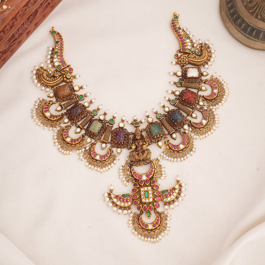 Siyanka Nagas Antique Necklace