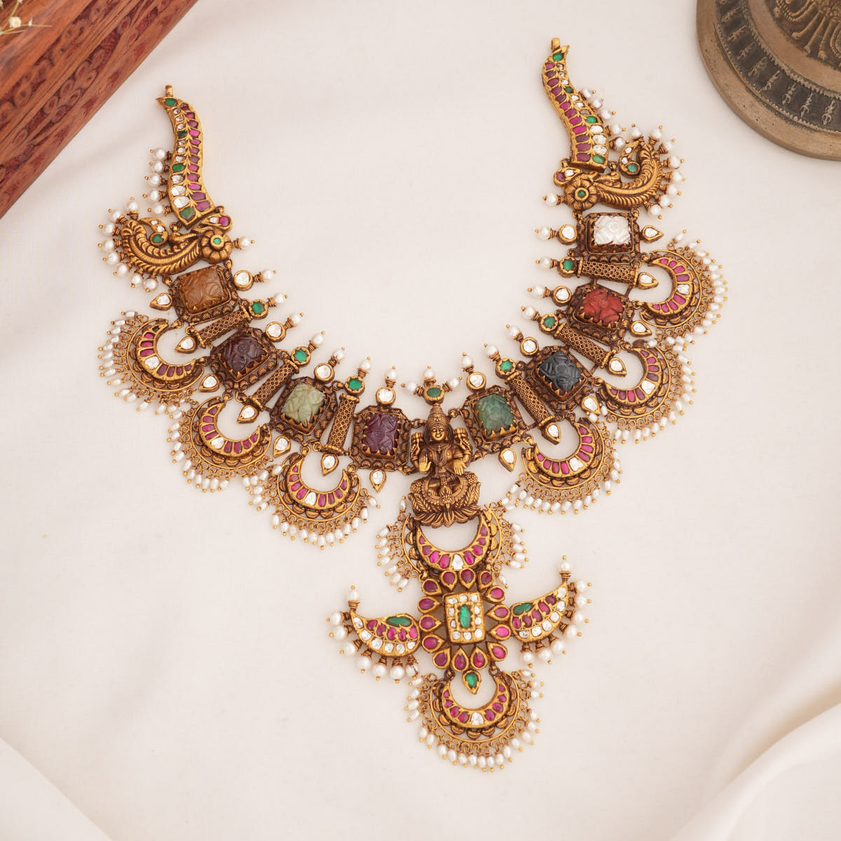 Siyanka Nagas Antique Necklace