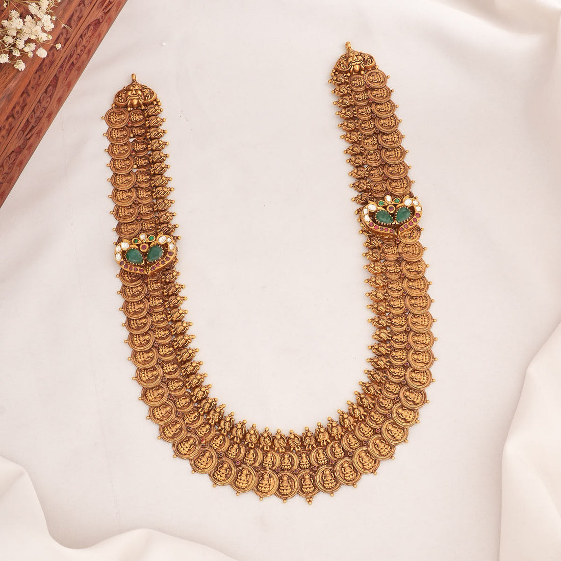 Grand Layer kaasumalai  Necklace