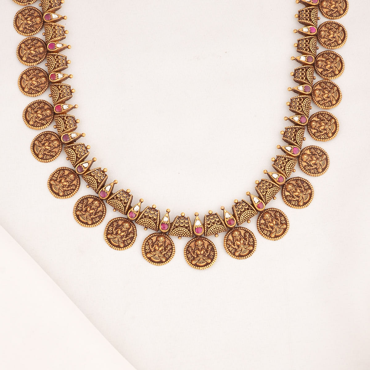 Unique Antique Kaasumalai Necklace Cum Oddiyanam