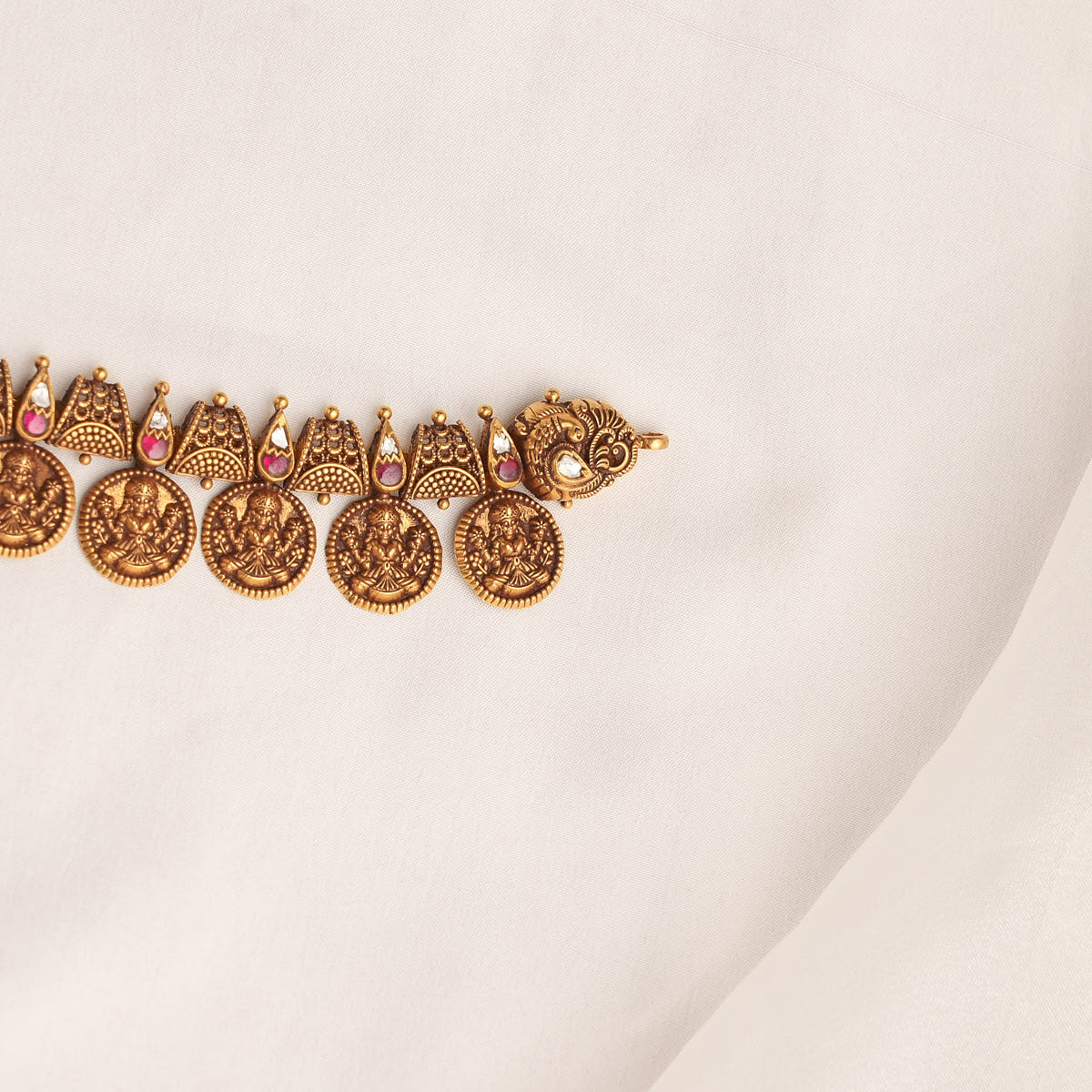 Unique Antique Kaasumalai Necklace Cum Oddiyanam