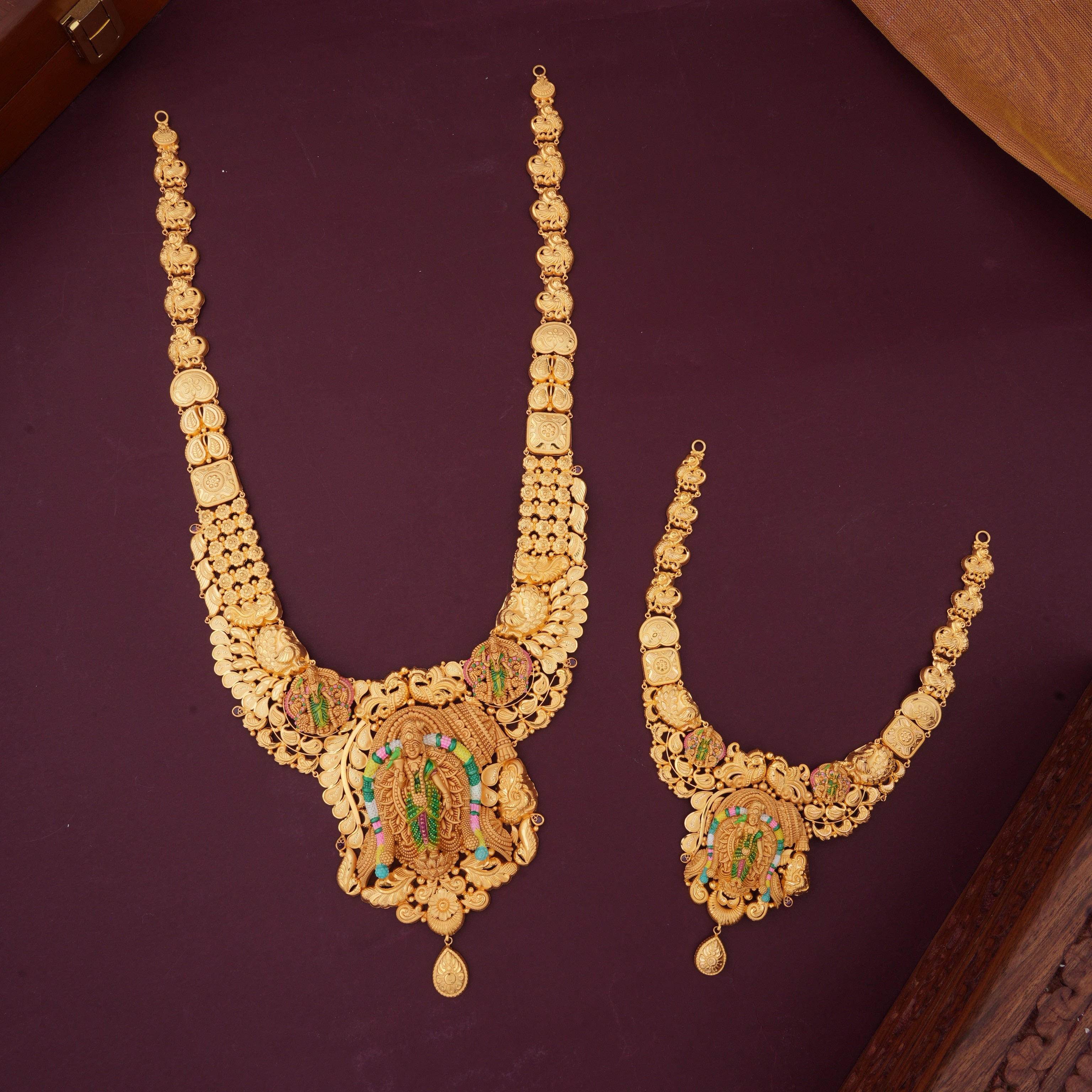 Grand Looking Short &amp; Long Necklace