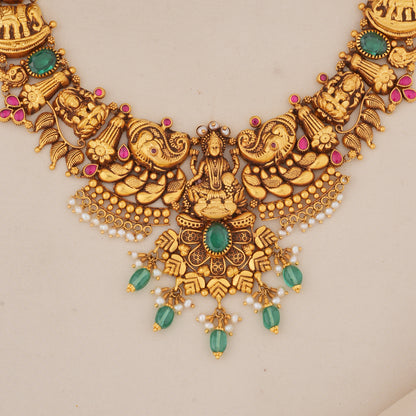Radiant Antique Short Necklace