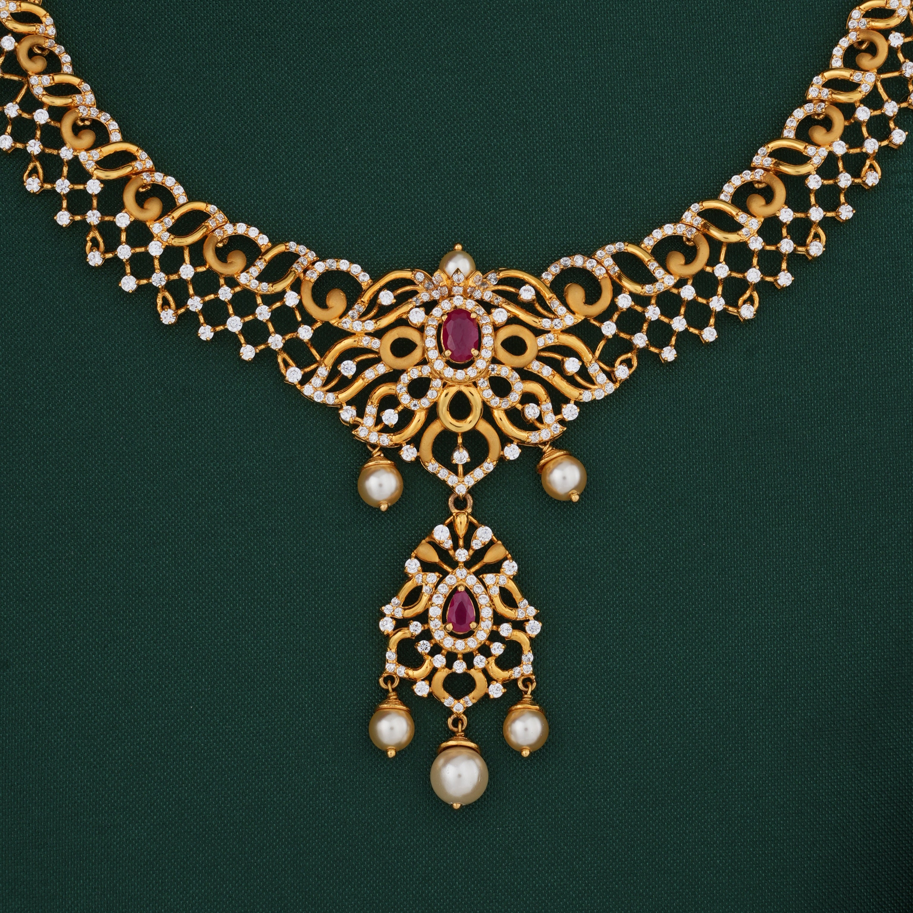 Glitz Short Necklace