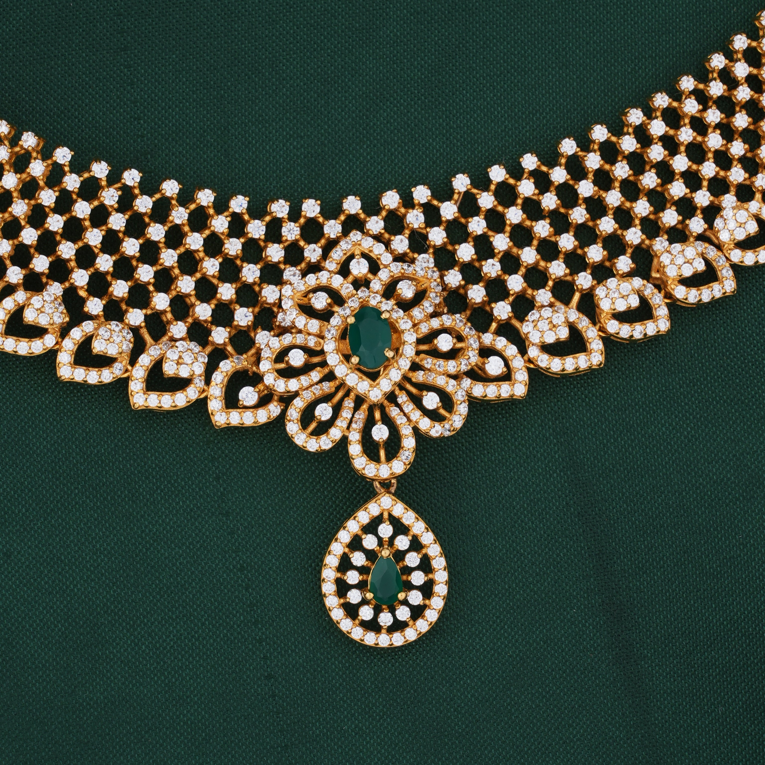 Trendy Glow Choker Necklace