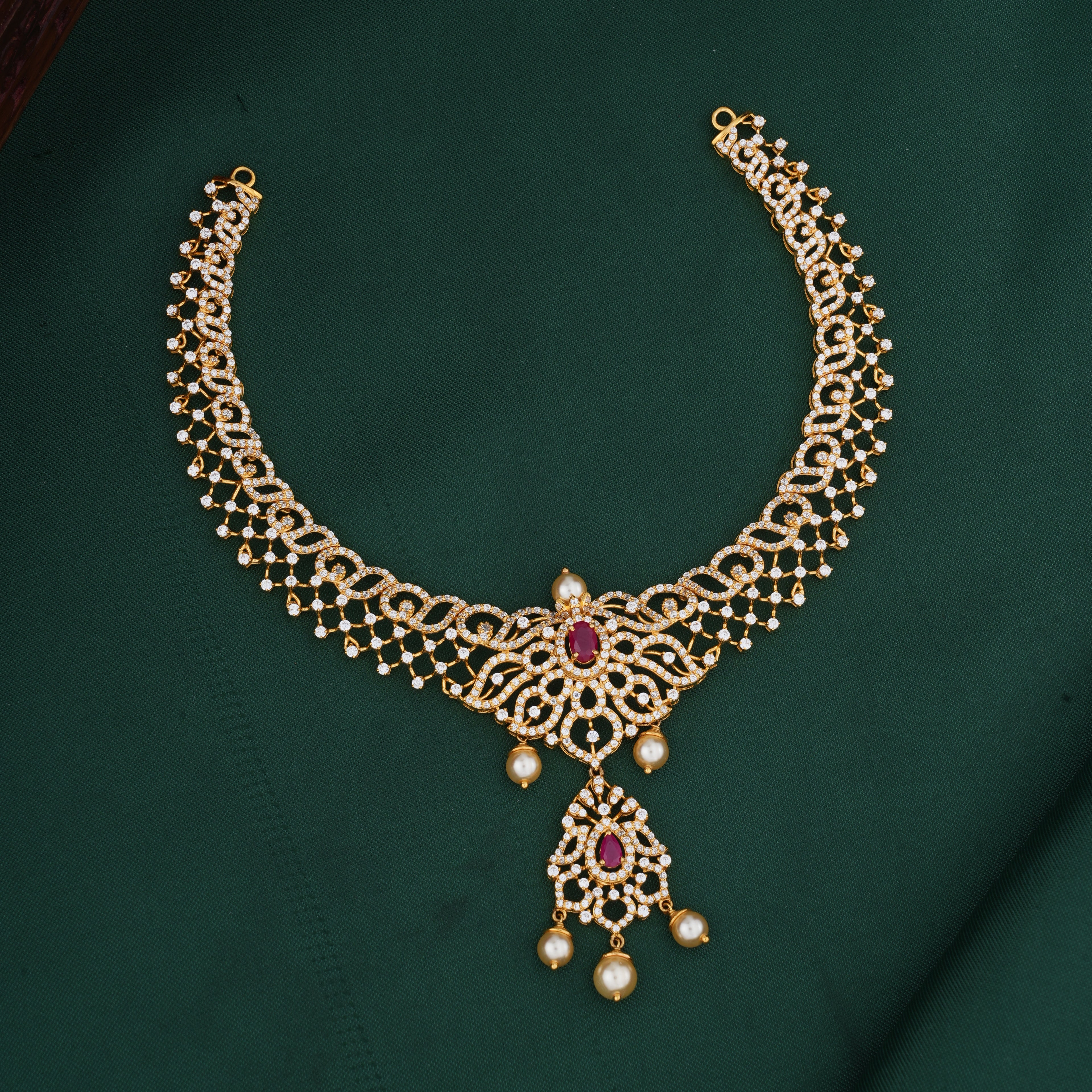Admiring Short Necklace