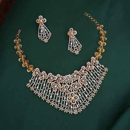 Grand Luxe Short Necklace Set