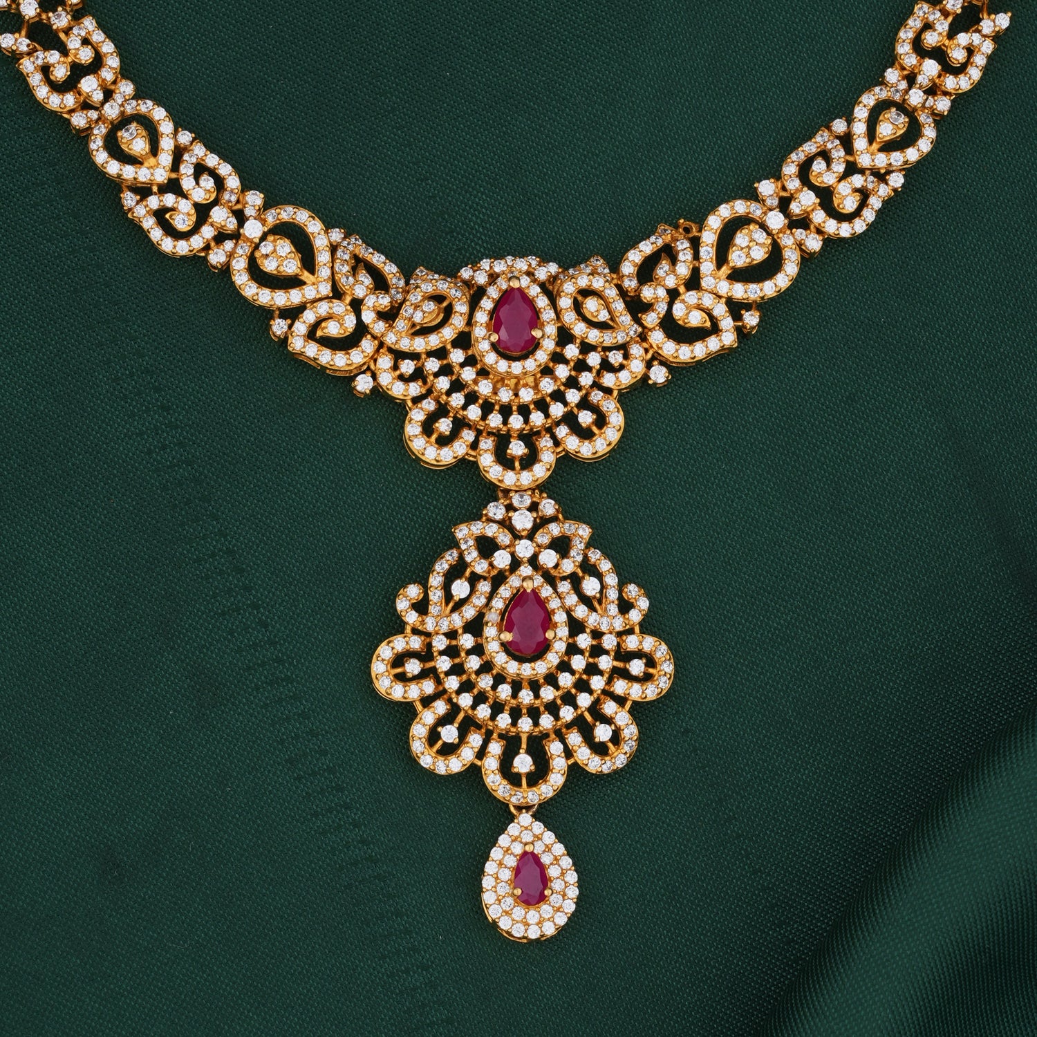 Charming Short Necklace
