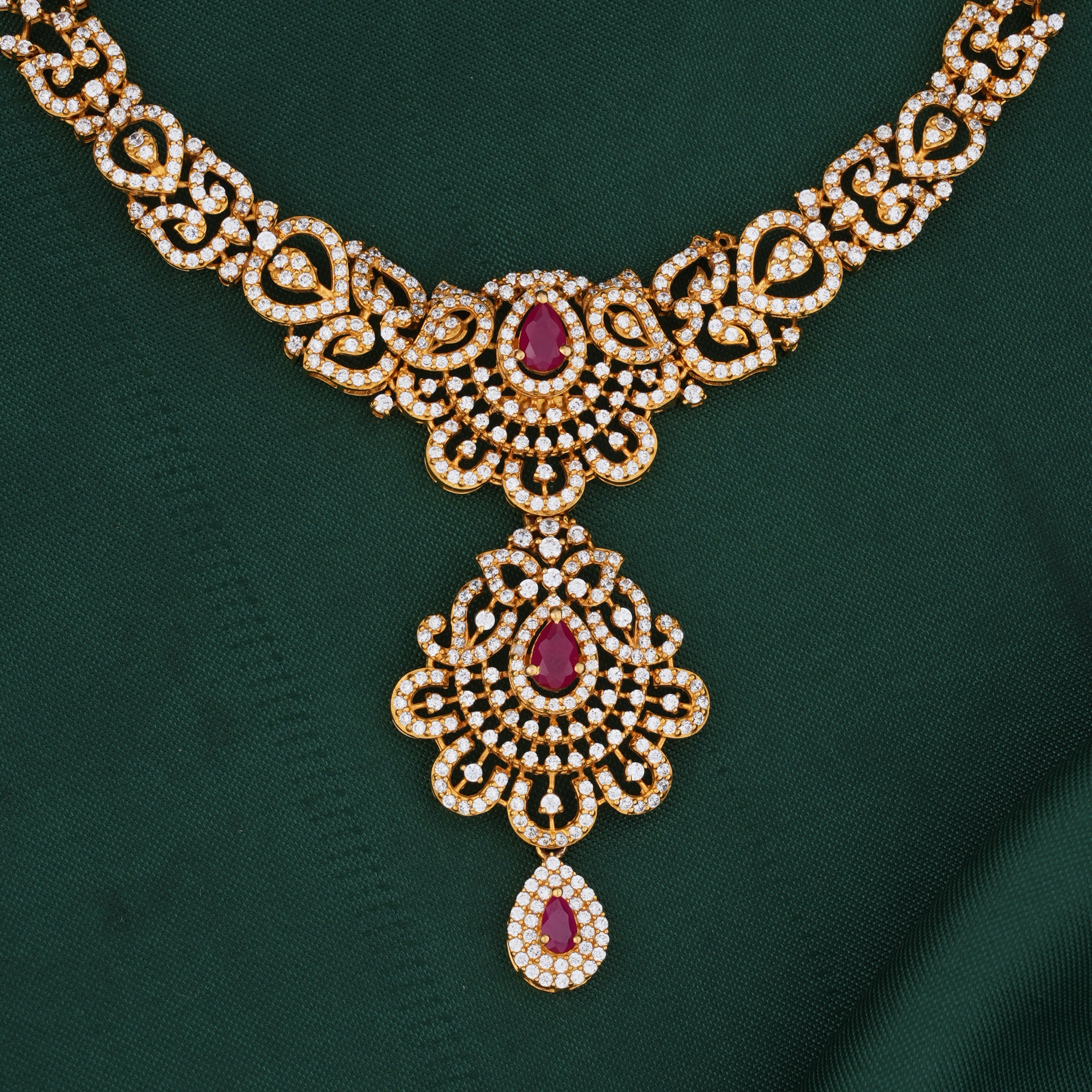 Charming Short Necklace