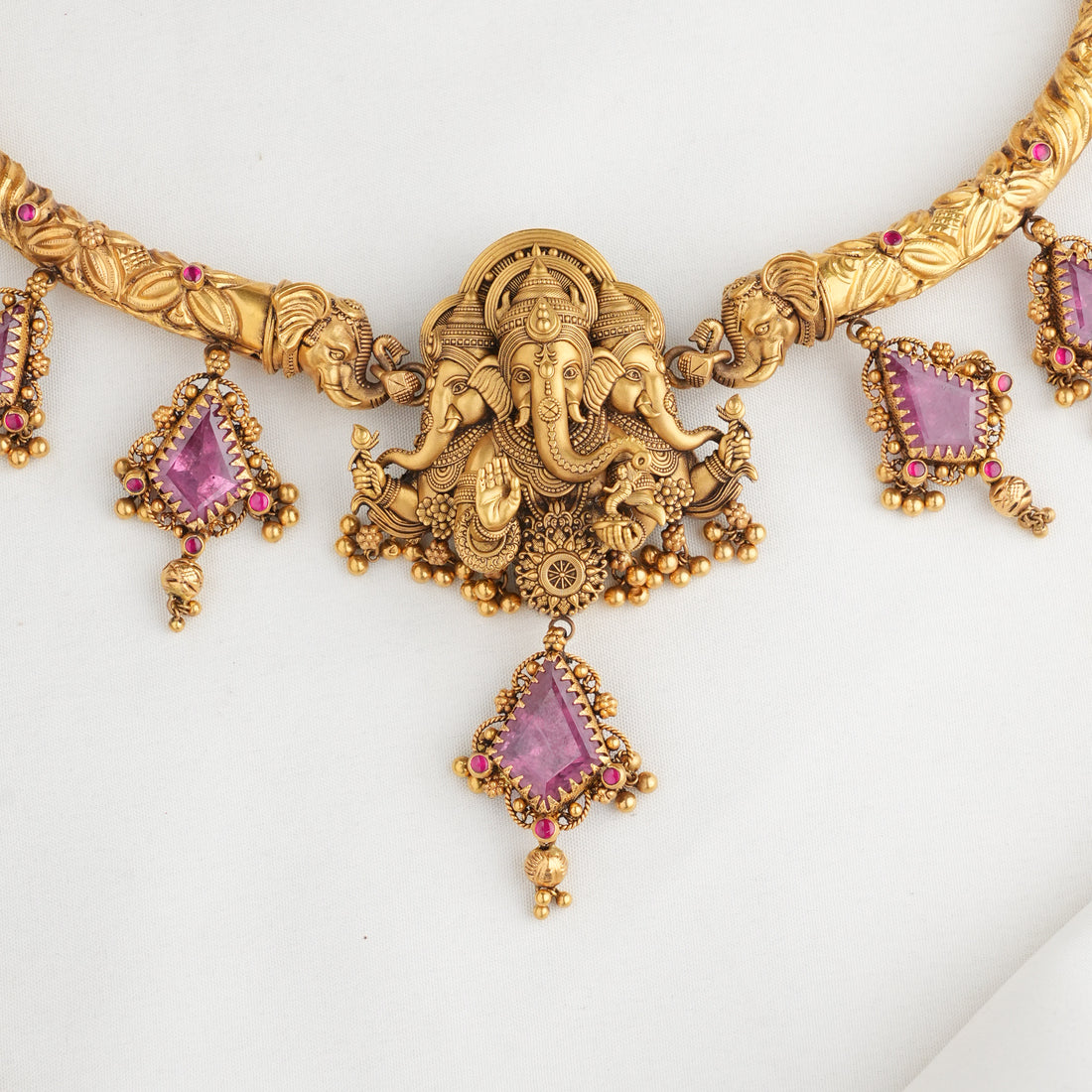 Grand Vinayagar Antique Short Necklace Set