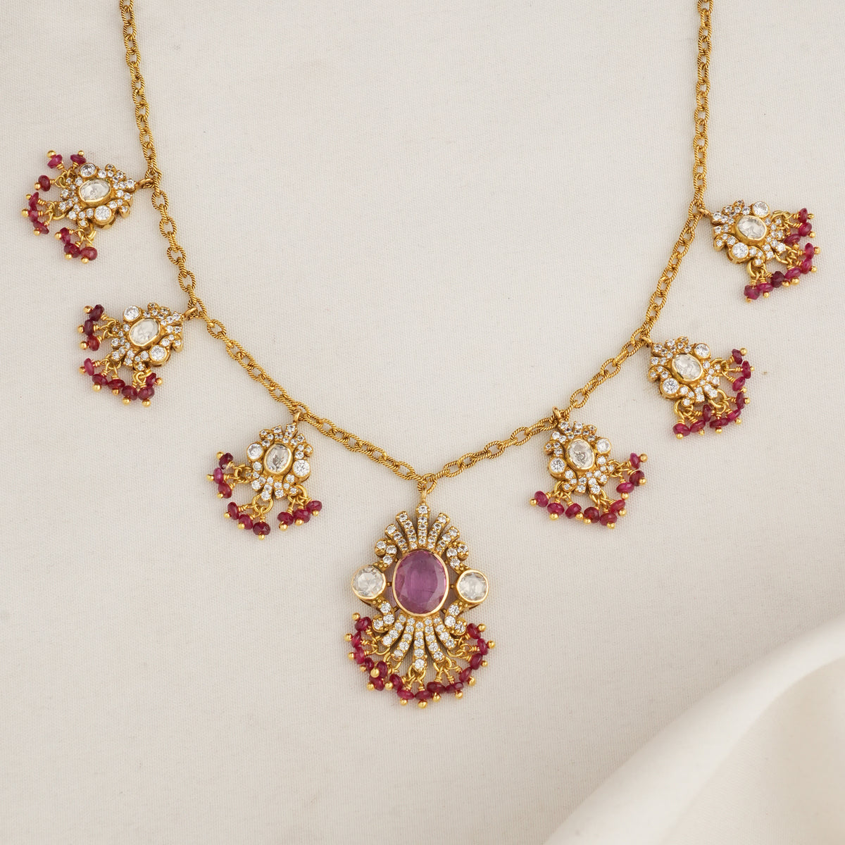 Nithikaa Victorian Necklace
