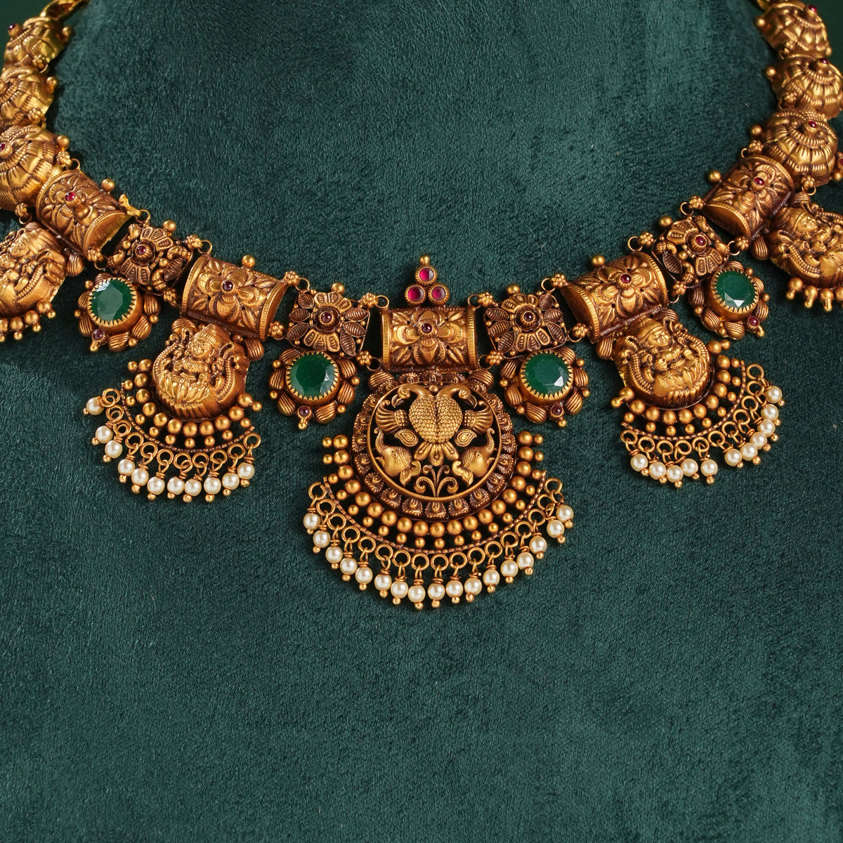 Catchy Antique Nagas Short Necklace