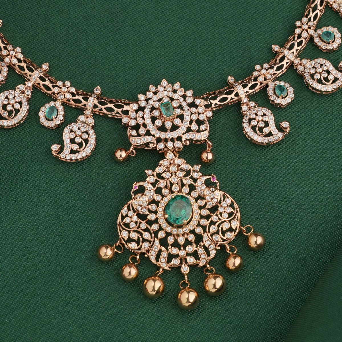 Lovely Short Necklace