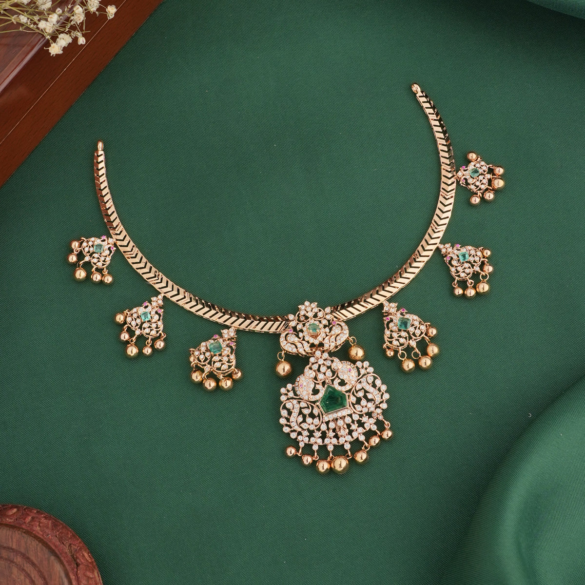 Marvellous Short Necklace