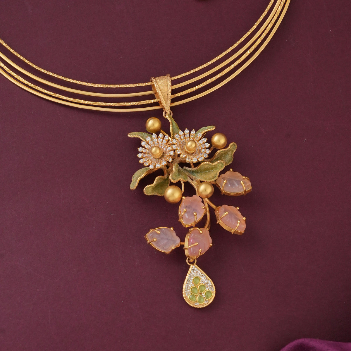 Stunning Antique Short Necklace Set